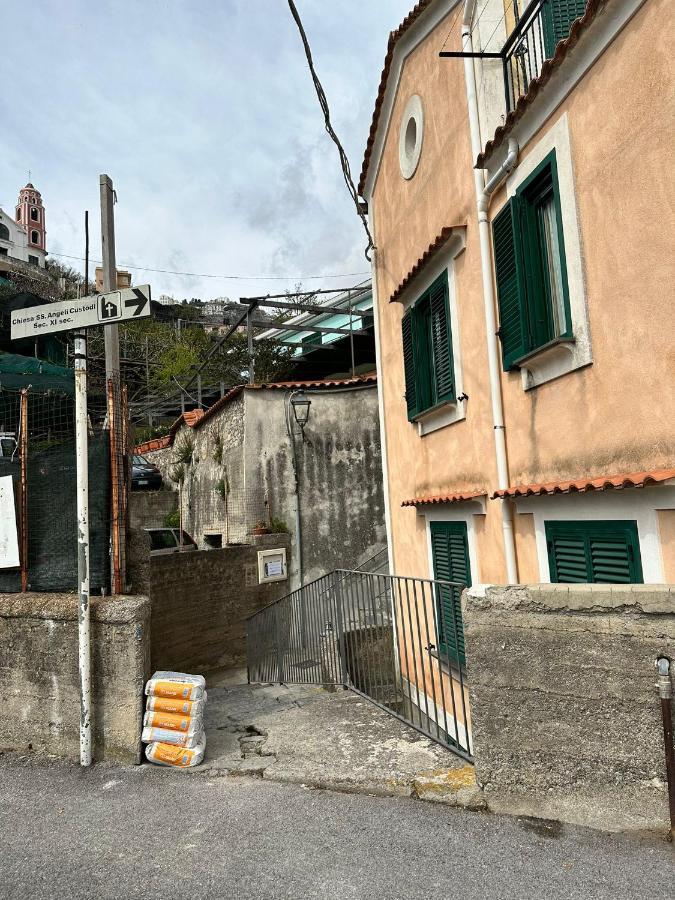 הוילה מינורי Casa Vacanza La Peonia מראה חיצוני תמונה
